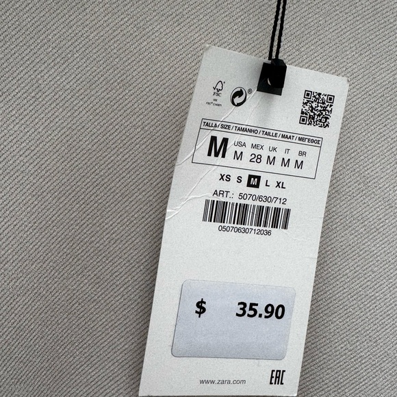 Zara Cream Midi Dress with Pockets - Picture 4 of 7